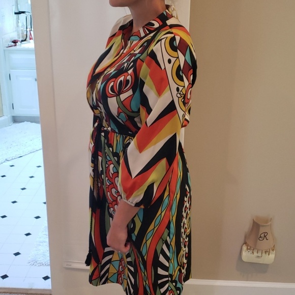 Dress - Picture 2 of 5